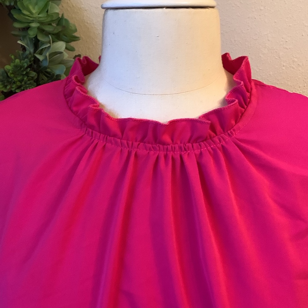 Pink blouse bundle - Picture 6 of 11